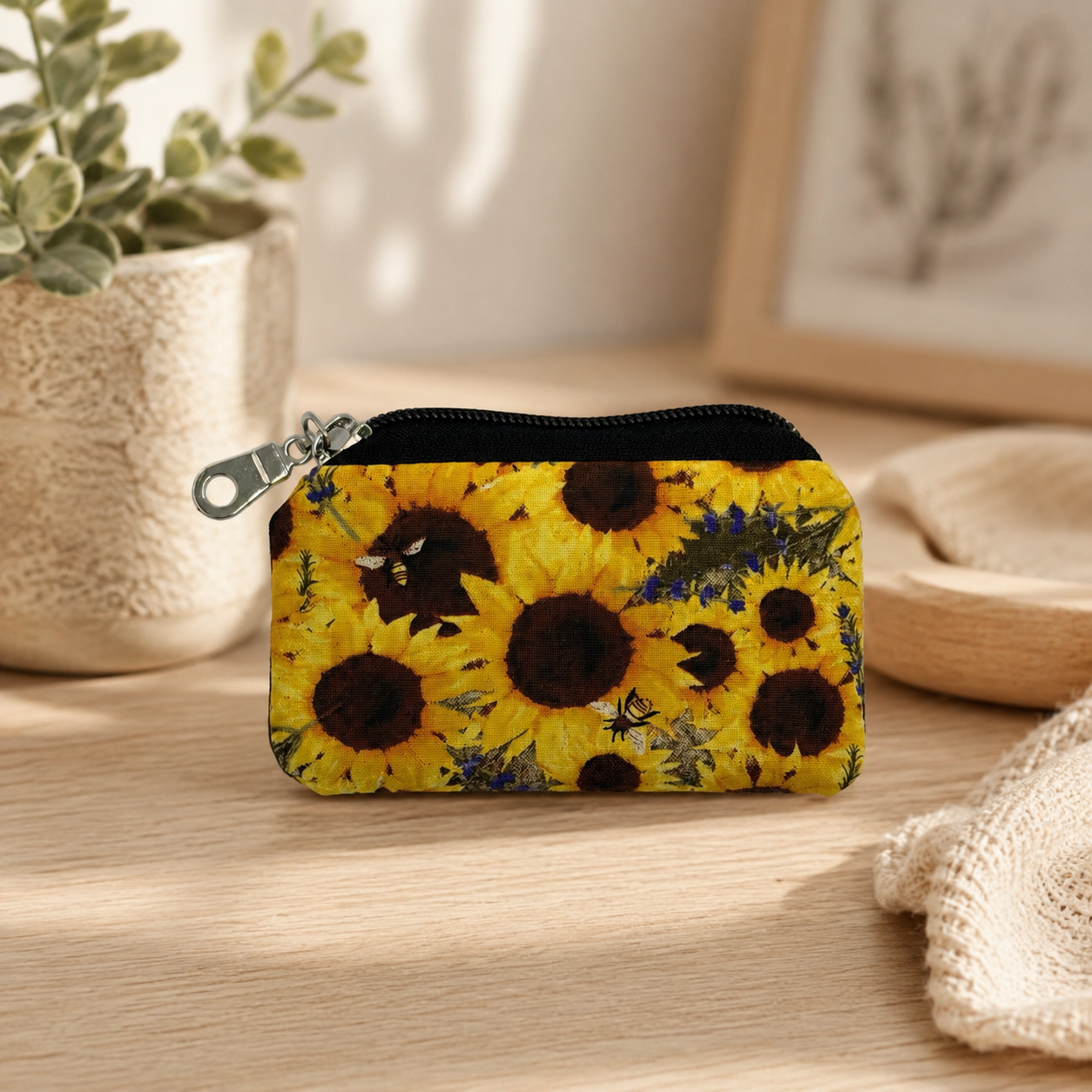 Handmade Sunflower Coin Purse – Zippered Mini Wallet | Card & Cash Holder